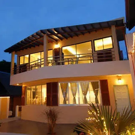 Orinda Beach Resort